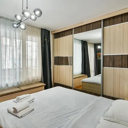 Budget Flat In شقة *