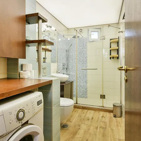 شقة Budget Flat In فارنا