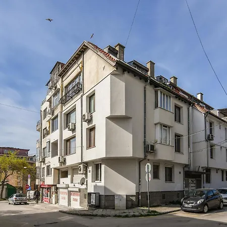 Budget Flat In Appartement Varna