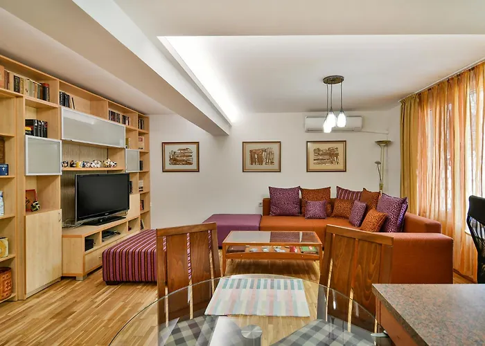Budget Flat In Apartamento Varna